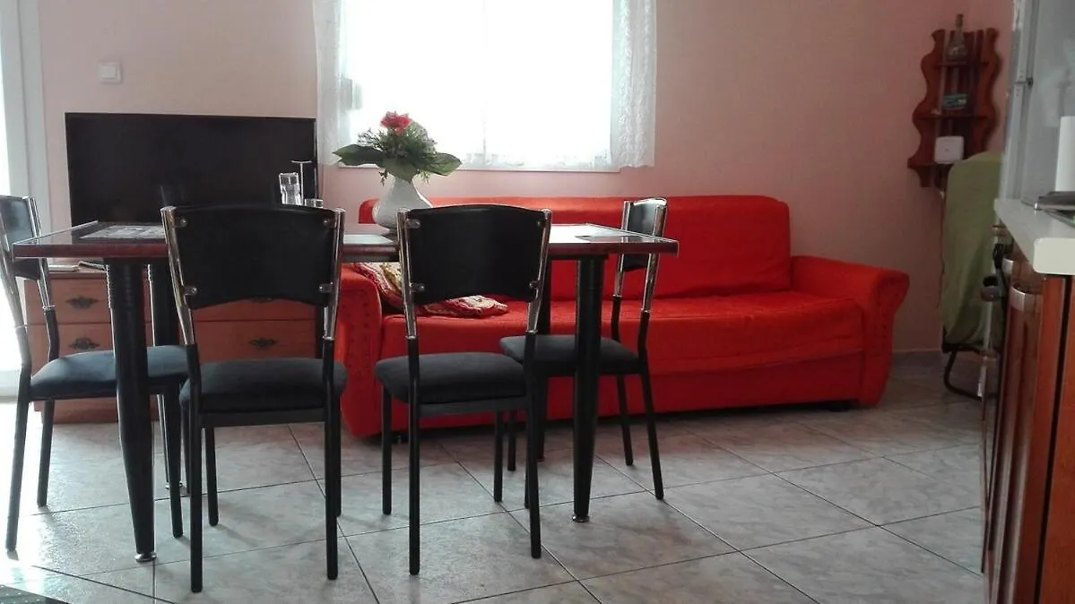 סלוניקי Apartment On 4Th Floor With A Huge Balcony! 10 Min Away From Metro! יוון